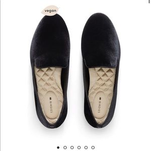 BRAND NEW Starling Birdies, size 7Wide